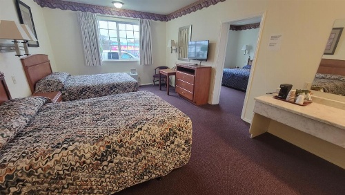 Oceanview Inn and Suites image 12